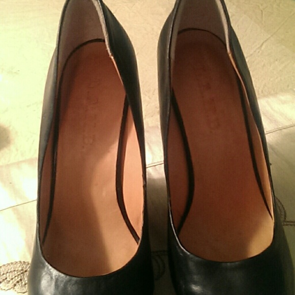 L.A.M.B. NEW Calfskin Leather Platform Heels CHEAP - Picture 8 of 8